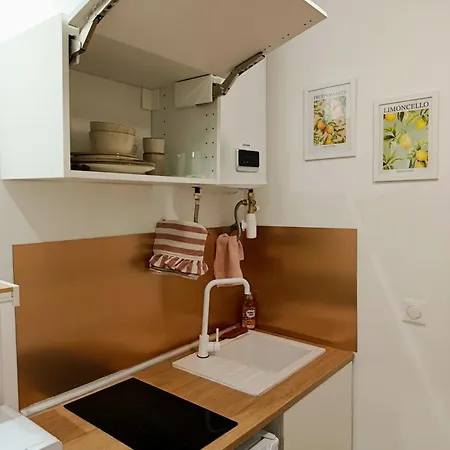 Cosy En Plein Centre Apartment *